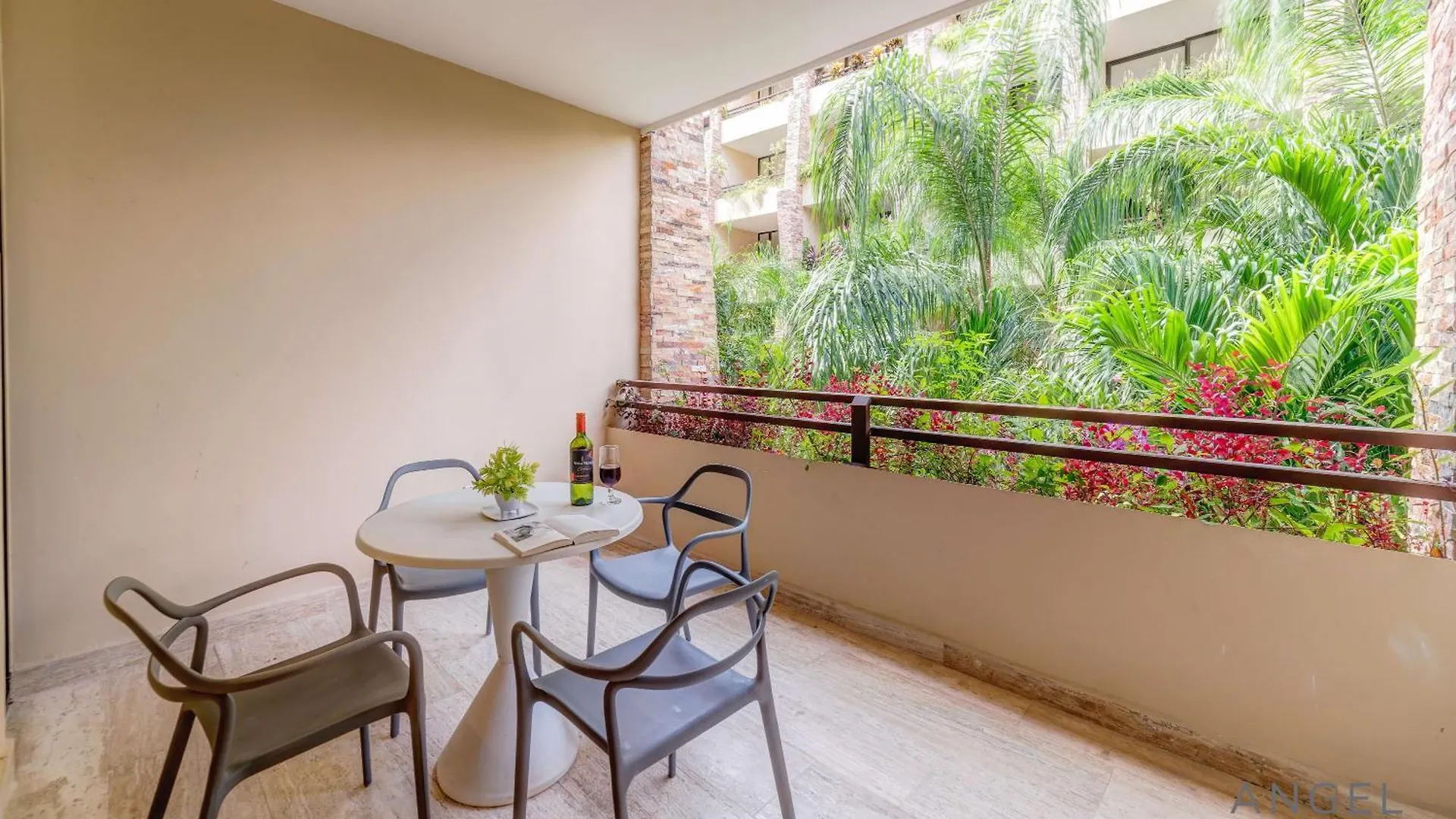 Sunlit Studio 2 Pools Bbq Gym 5Th Ave 4 Blocks Playa del Carmen